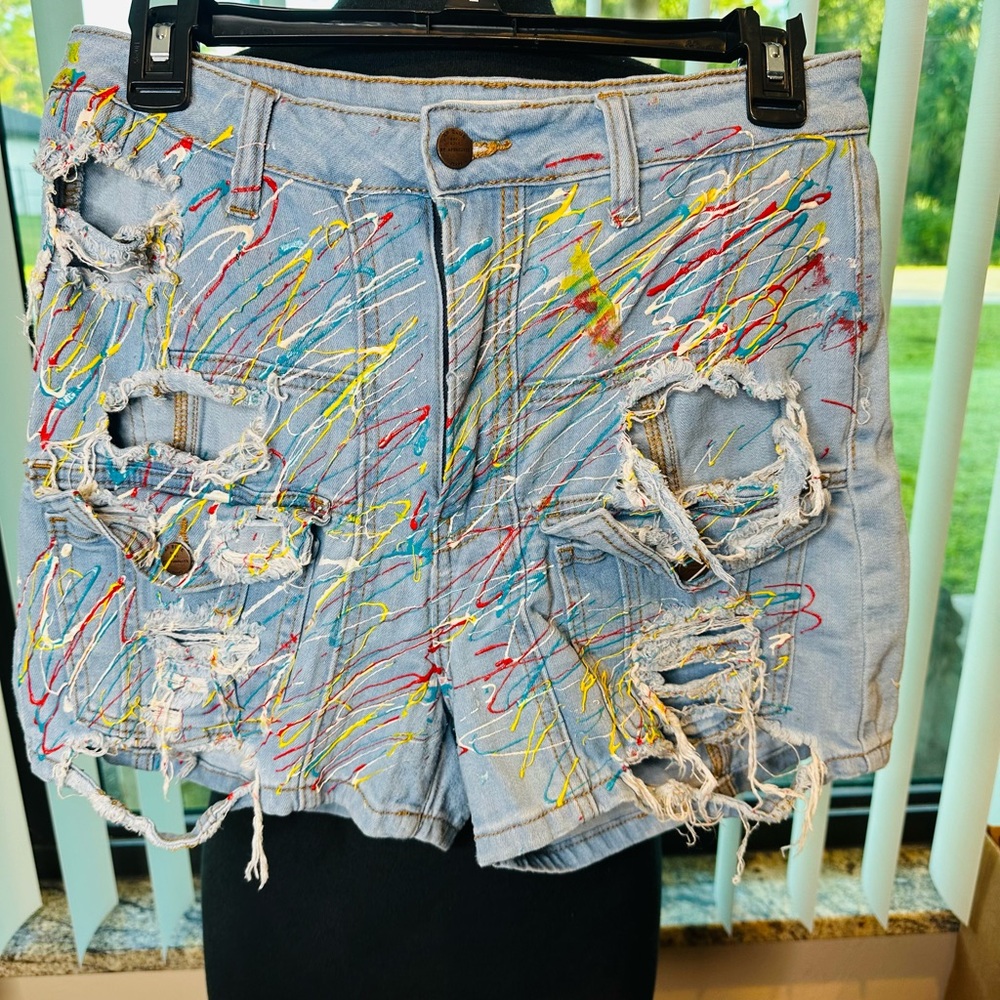 Aphrodite AP Blue Frayed Shorts Destruction Yellow Blue Paint Splash Size 30